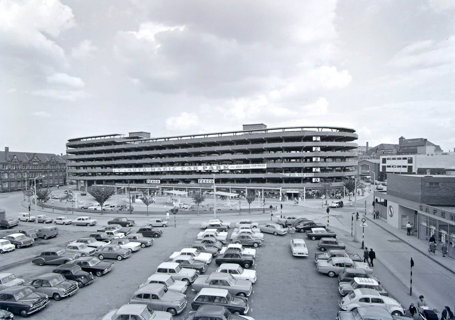 Auto-Magic Car park in its heyday, 1960s - Leicestershire Record Office