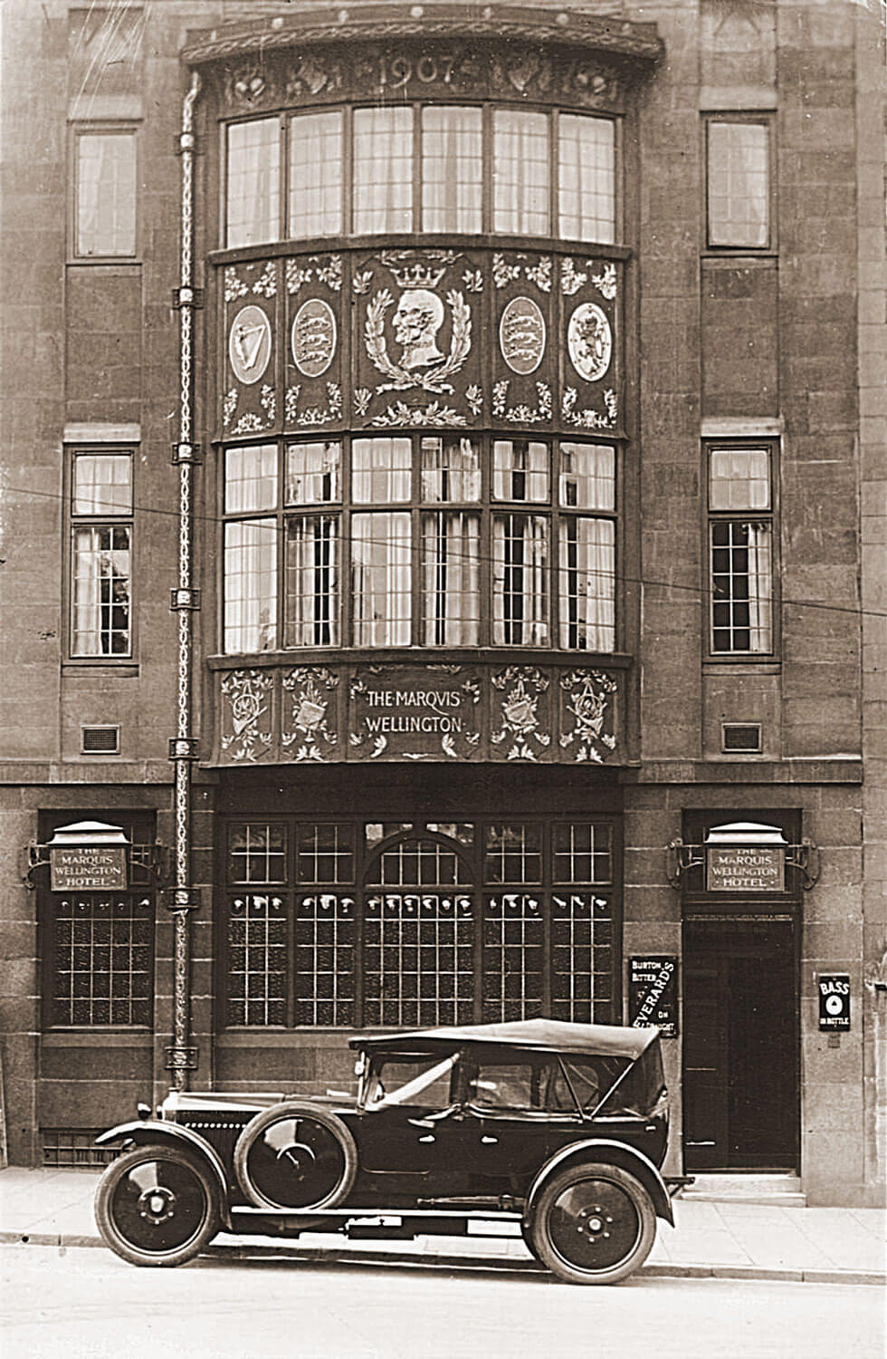 The Marquis Wellington circa 1920s - Everard Brewery