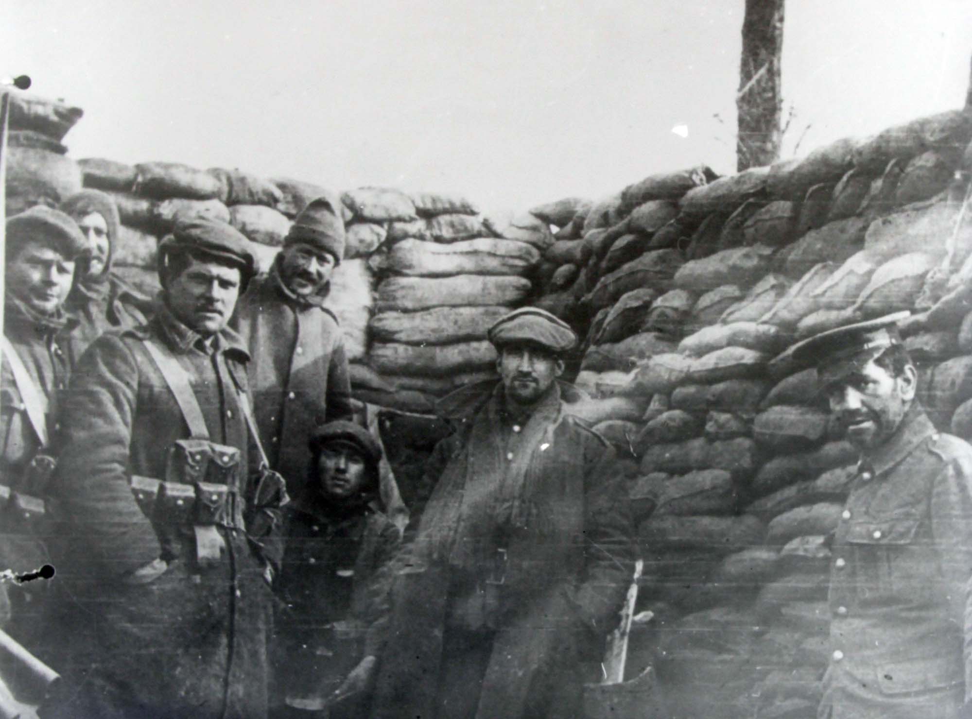 Troops from Leicestershire Regiment in a trench - Leicestershire Record Office