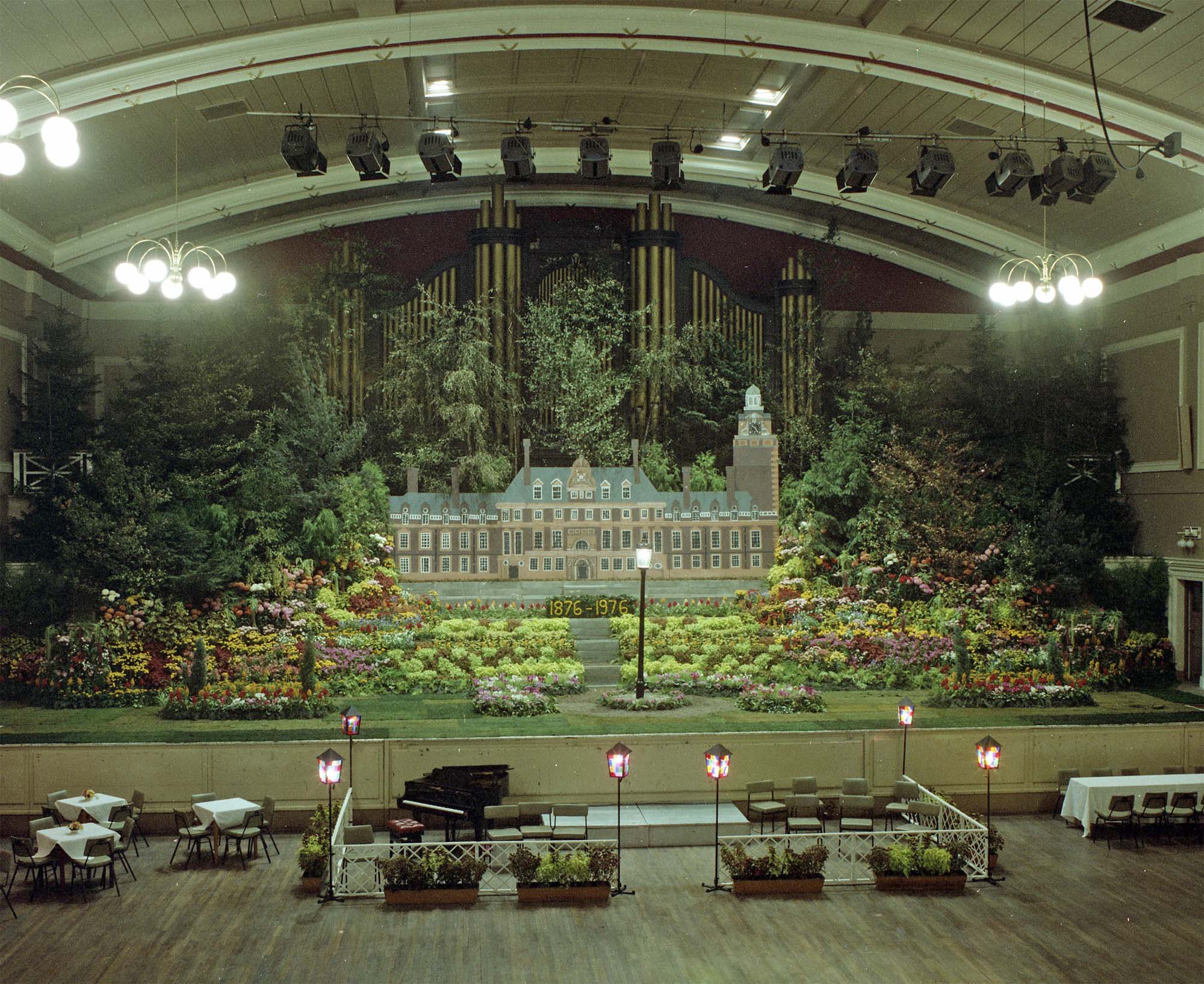 Celebrating the 100th anniversary of Leicester Town Hall on stage -