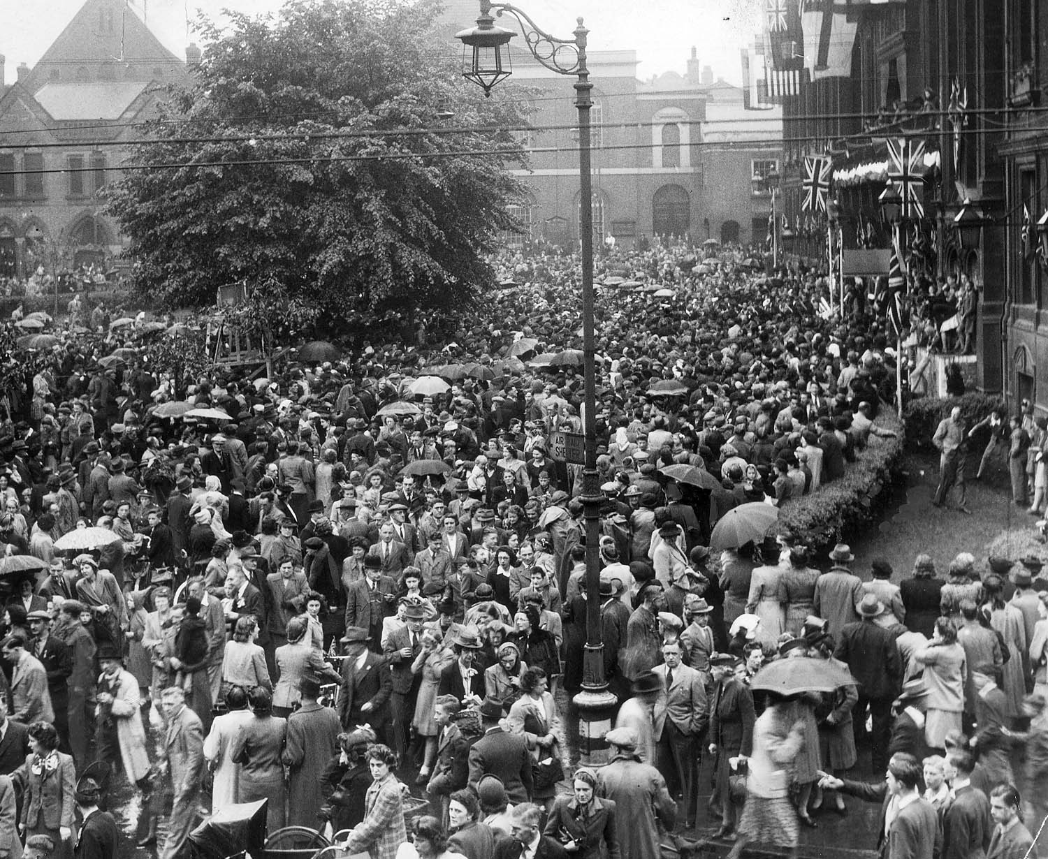 Crowds at Town Hall during the Victory Day Parade, May 1945. - Leicester Mercury