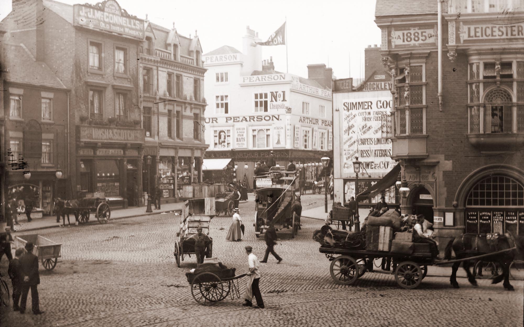 Church Gate is to the right, c1900 - Leicestershire Record Office