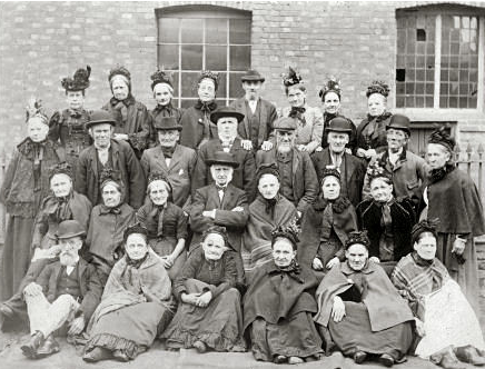 Elderly inmates at the Leicester workhouse, c1890 - Leicestershire, Leicester and Rutland Record Office