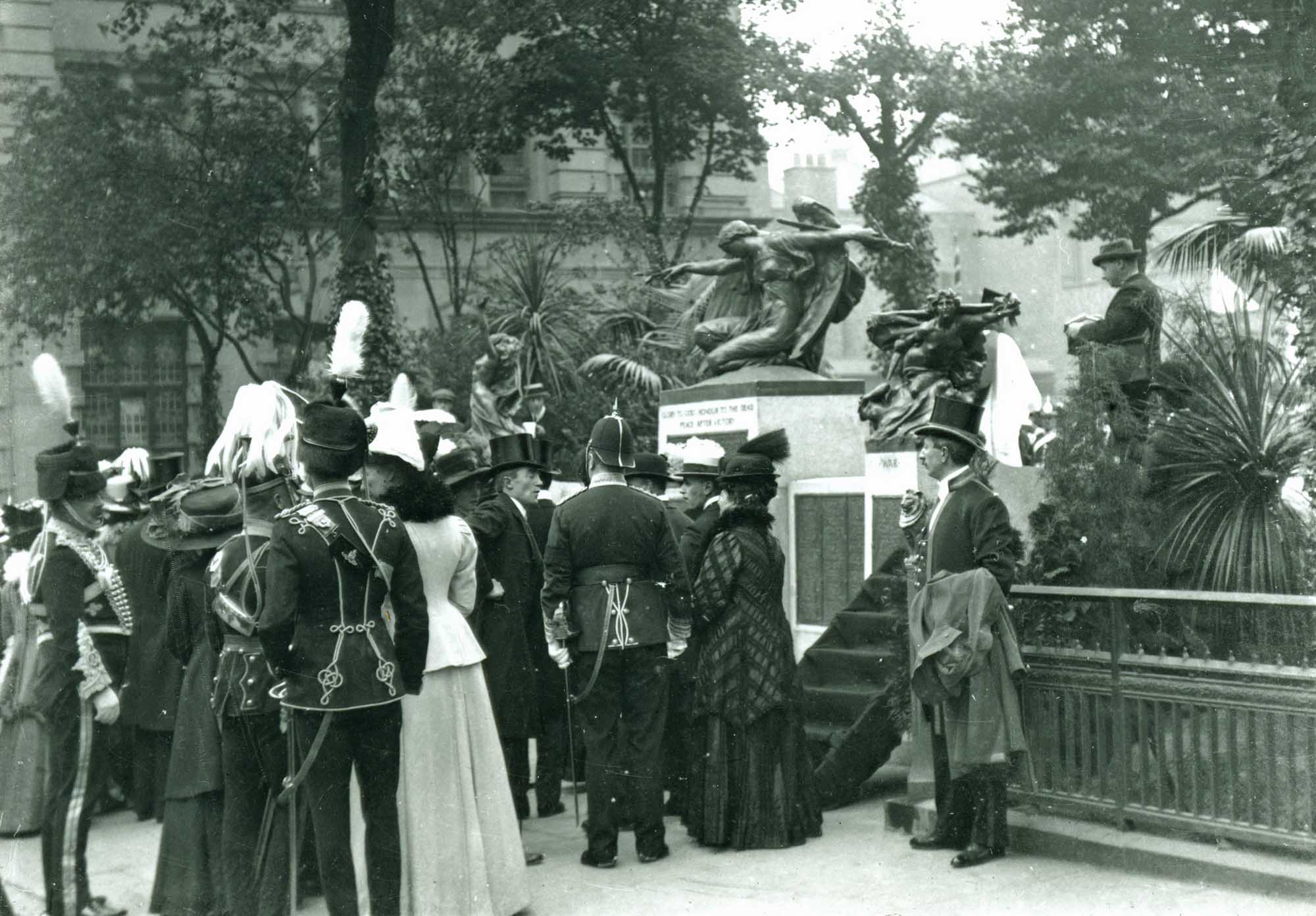 The war memorial that commemorated those who served in the South African War (Second Boer War), unveiled in 1909 - 